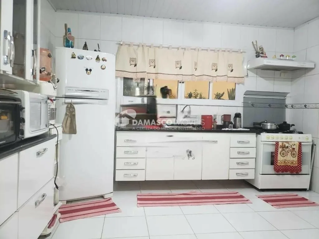 Sobrado à venda 2 Quartos, 2 Vagas, 225M², Cerâmica, São Caetano do Sul - SP