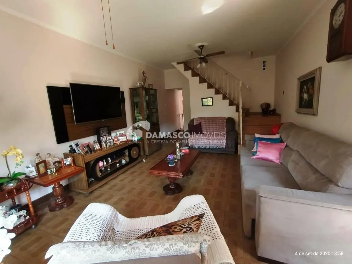Sobrado à venda 3 Quartos, 3 Vagas, 160M², Jardim Patente, São Paulo - SP