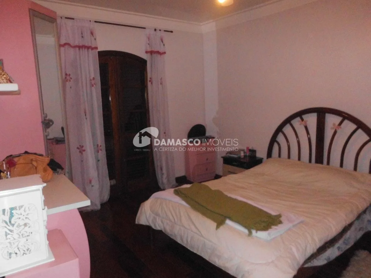 Sobrado à venda 3 Quartos, 2 Suites, 5 Vagas, 280M², Olímpico, São Caetano do Sul - SP