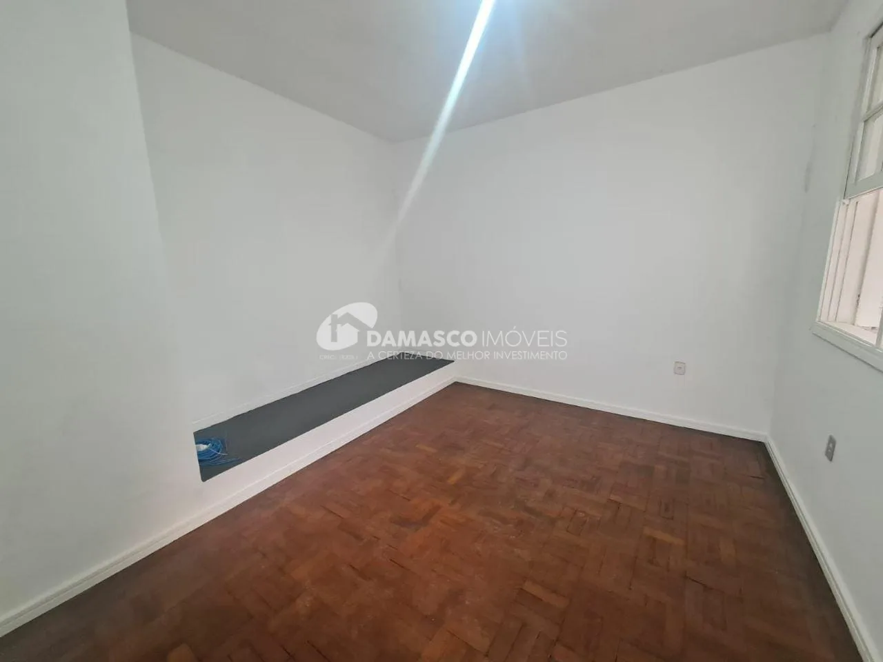 Sobrado para Locação 3 Quartos, 1 Suite, 4 Vagas, 500M², Cerâmica, São Caetano do Sul - SP
