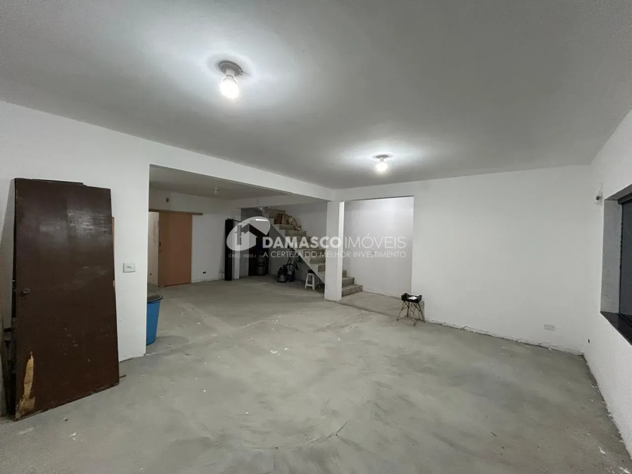 Sobrado à venda no Santa Paula | 176 m² | 2 dormitórios | 1 suíte | 4 vagas