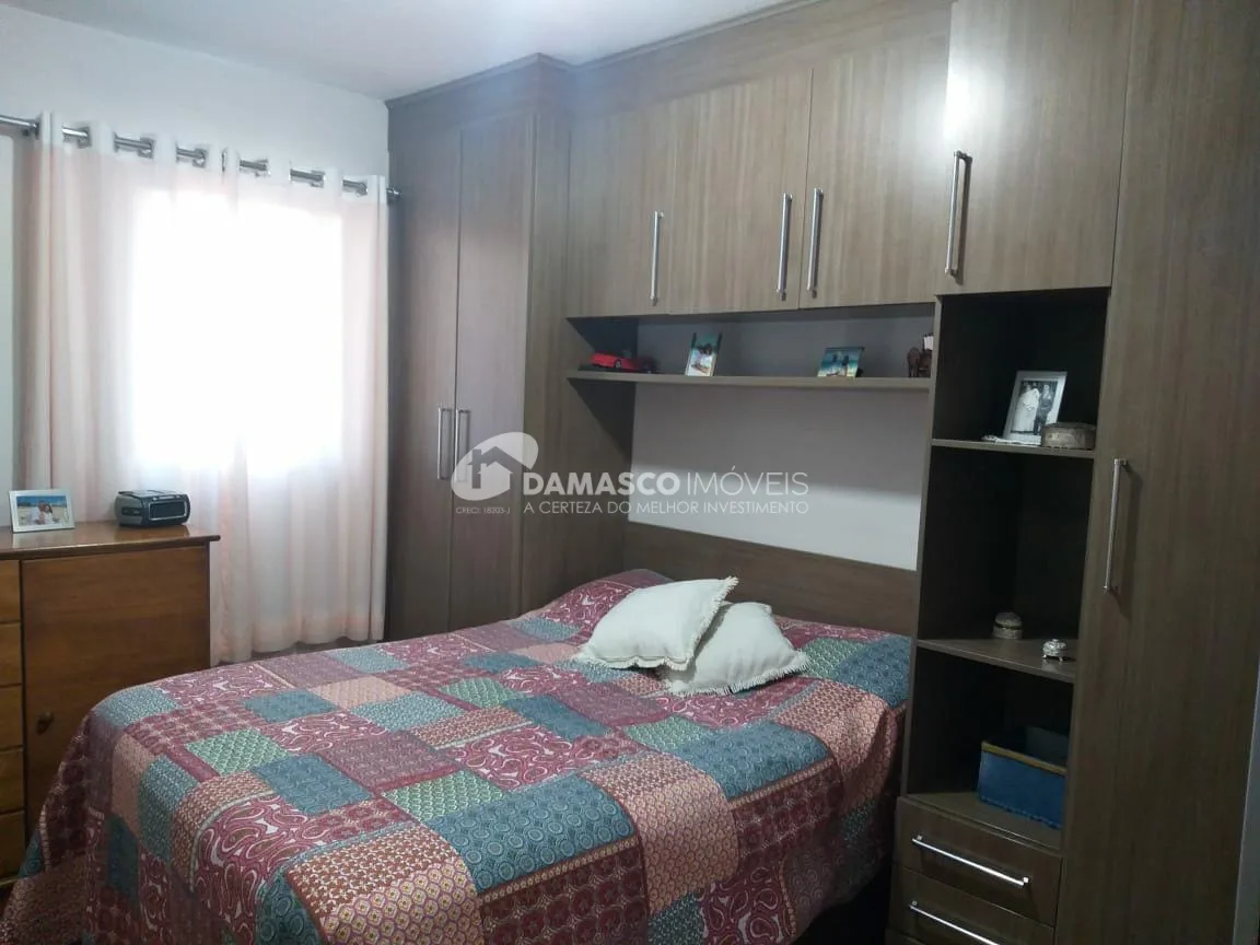 Sobrado à venda 3 Quartos, 2 Vagas, Rudge Ramos, São Bernardo do Campo - SP