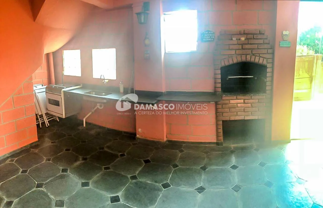 Sobrado à venda 5 Quartos, 2 Suites, 6 Vagas, Vila Sacadura Cabral, Santo André - SP
