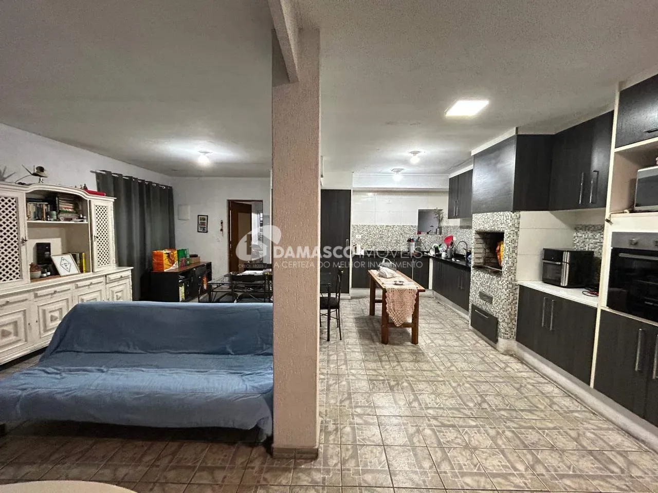 Sobrado à venda no Santa Paula | 176 m² | 2 dormitórios | 1 suíte | 4 vagas