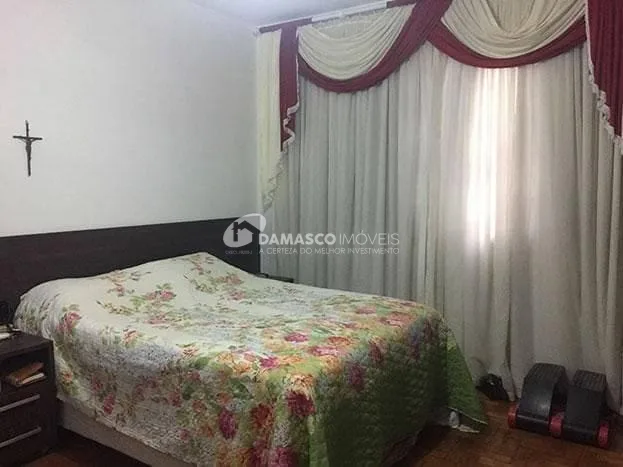Sobrado à venda 3 Quartos, 1 Suite, 3 Vagas, 263M², Barcelona, São Caetano do Sul - SP
