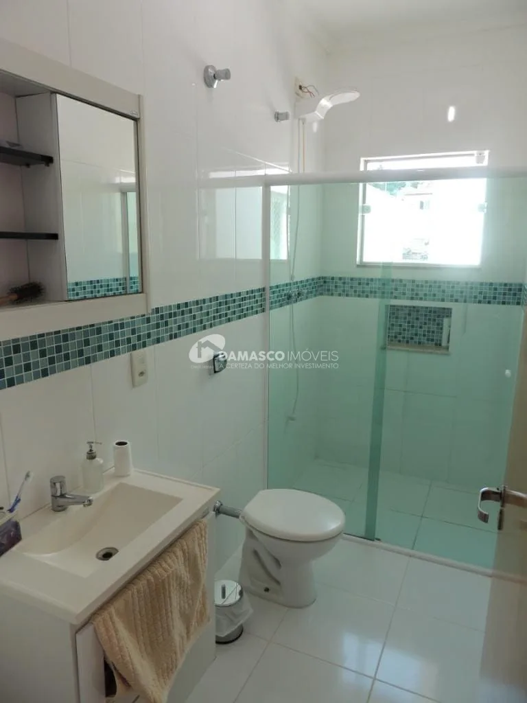 Sobrado à venda 3 Quartos, 3 Suites, 8 Vagas, 268M², Vila Alpina, São Paulo - SP