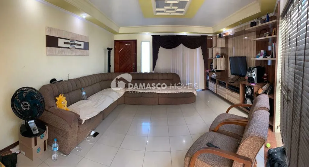 Sobrado à venda 3 Quartos, 3 Suites, 6 Vagas, 251M², Olímpico, São Caetano do Sul - SP