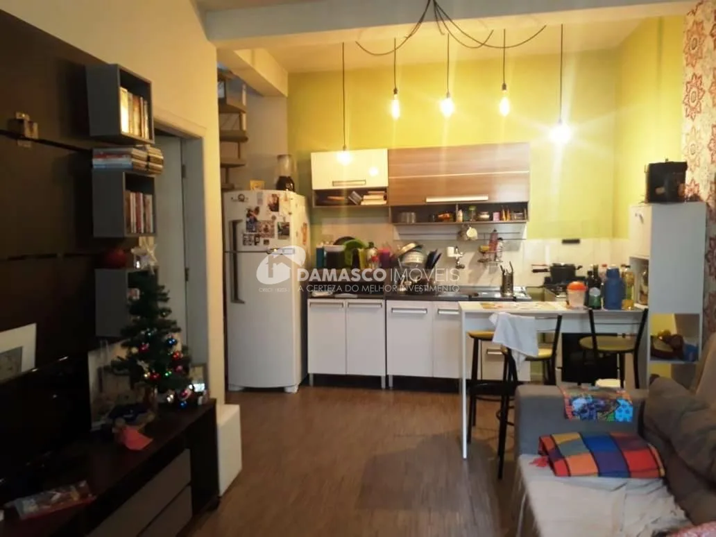 Sobrado à venda, 230mts A.U.,  3 Dorms, 1 Suite, 2 Vagas,  Olímpico, São Caetano do Sul - SP