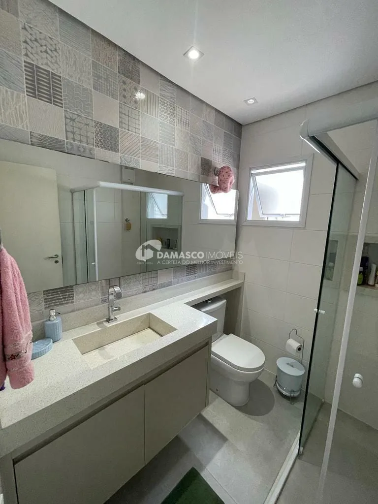 Casa à venda 2 Quartos, 2 Vagas, 150M², Jardim das Maravilhas, Santo André - SP
