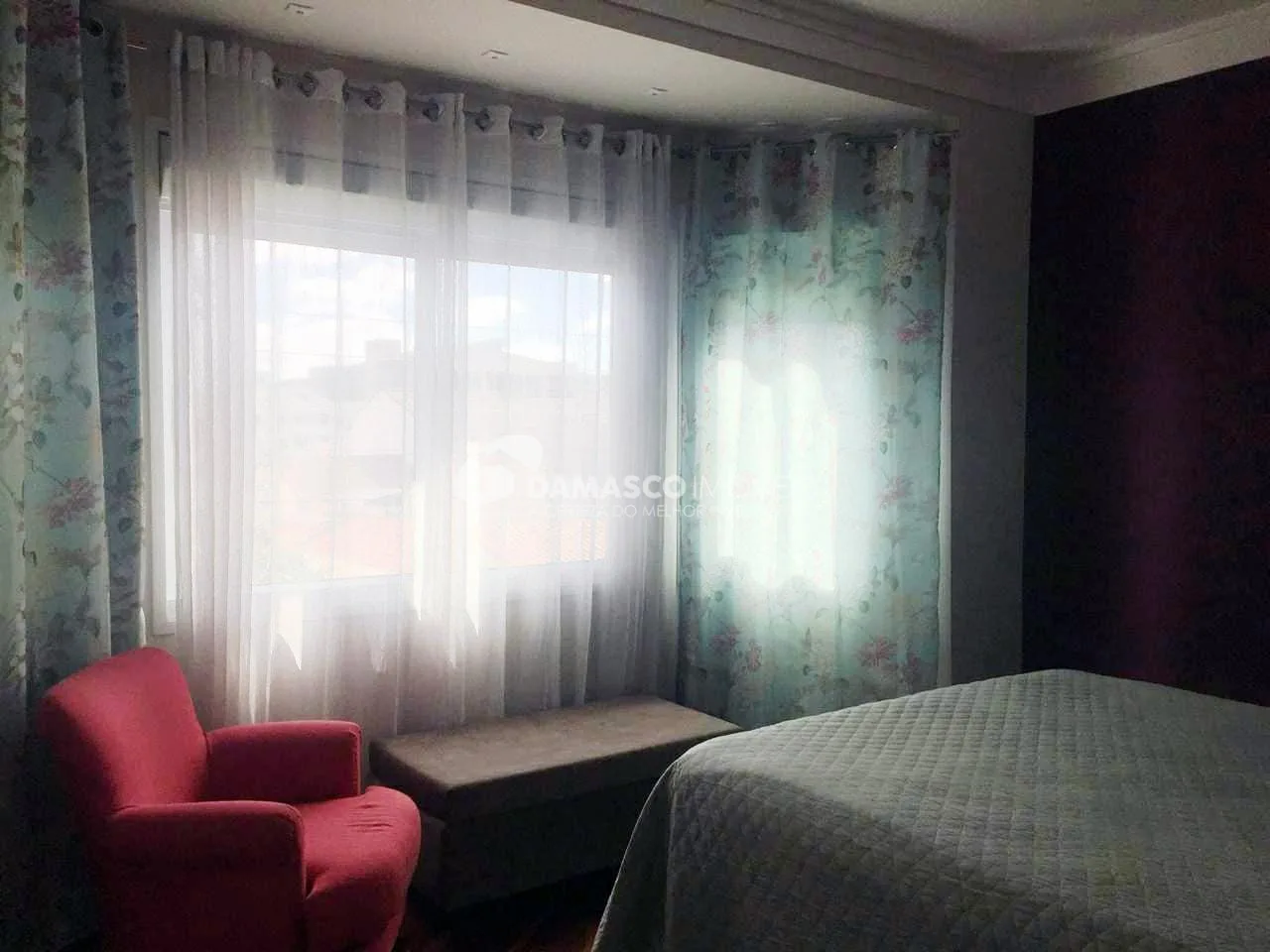 Sobrado para Locação 3 Quartos, 1 Suite, 4 Vagas, Santo Antônio, São Caetano do Sul - SP