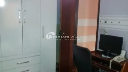 Casa à venda 2 Quartos, 3 Vagas, 200M², Vila Sacadura Cabral, Santo André - SP