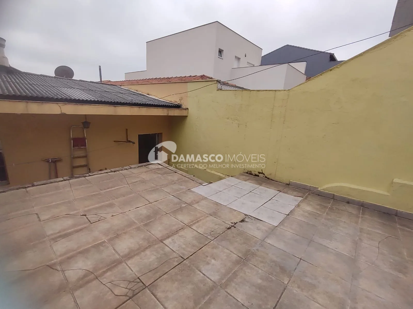 Terreno com 2 casas à venda | 244,5 m² | Ideal para renda ou duas famílias | São Caetano do Sul