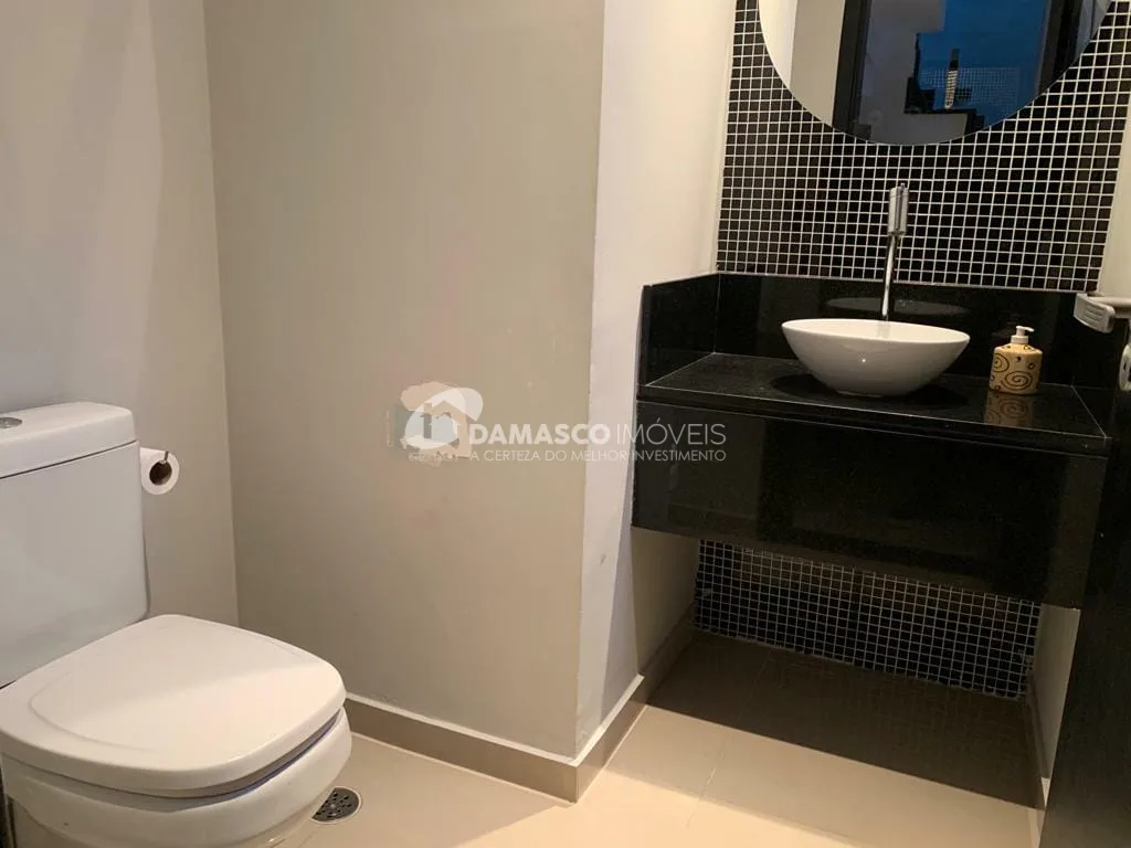 Sobrado à venda 3 Quartos, 1 Suite, 2 Vagas, 120M², Barcelona, São Caetano do Sul - SP