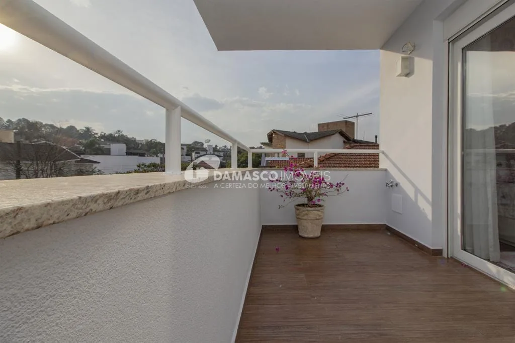 Sobrado à venda 4 Quartos, 4 Suites, 6 Vagas, 550M², Jardim São Caetano, São Caetano do Sul - SP