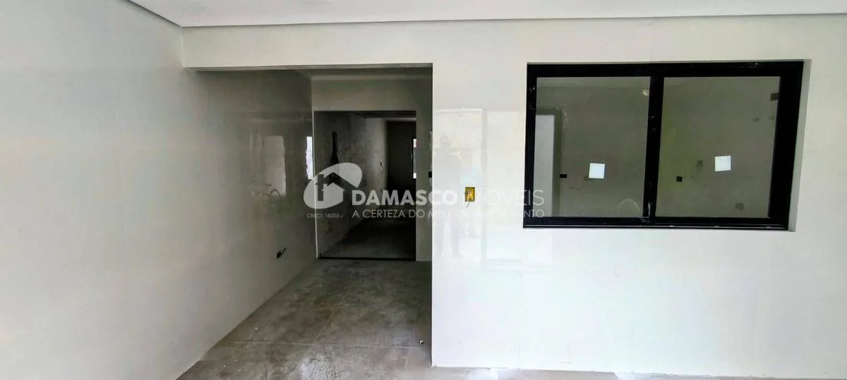 Sobrado Novo , 3 dorm, 2 suítes,  165m2, Olímpico
