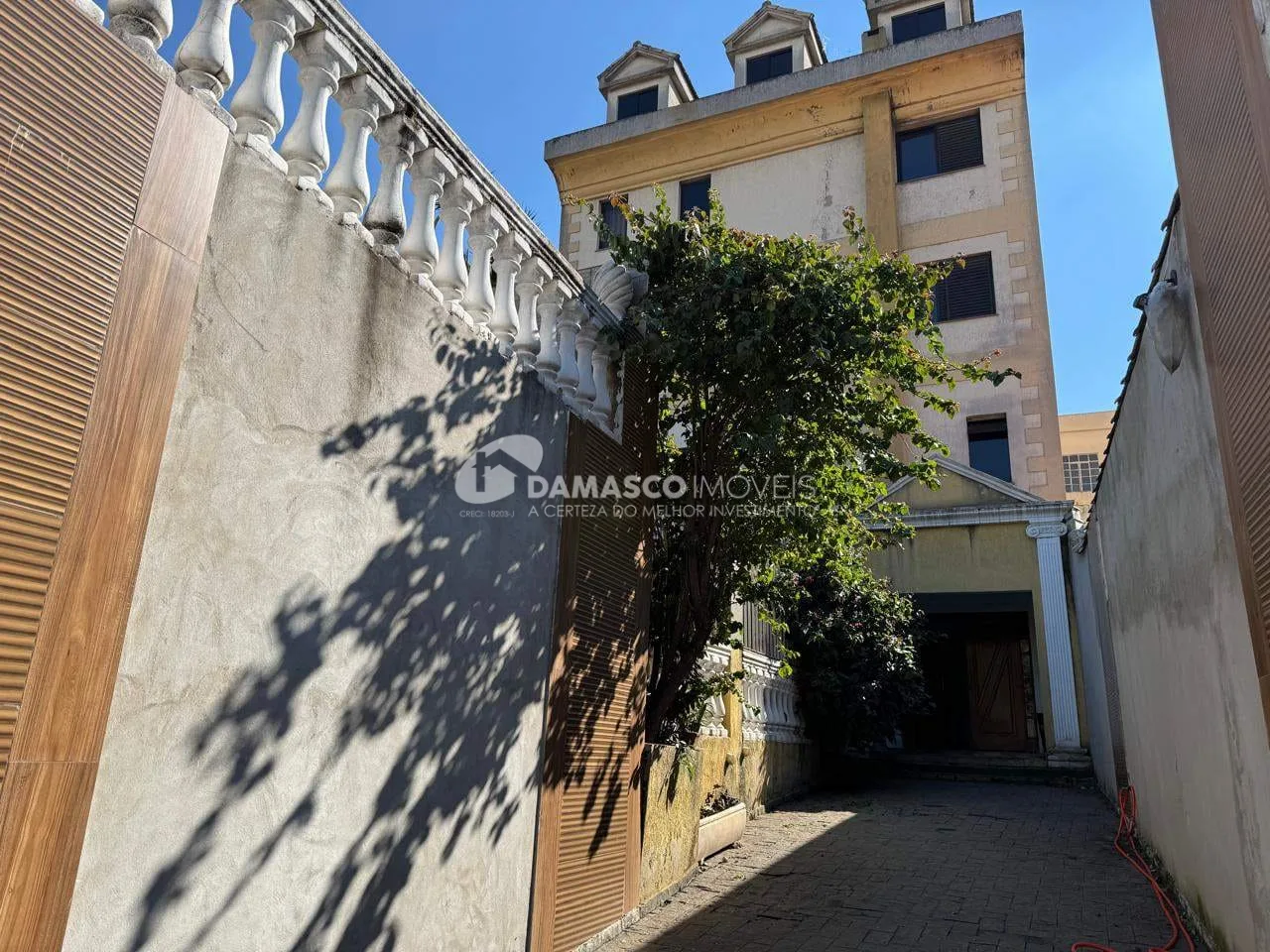 Sobrado com 5 andares à venda com 510m² de área construída - Bairro Olímpico, São Caetano do Sul, SP