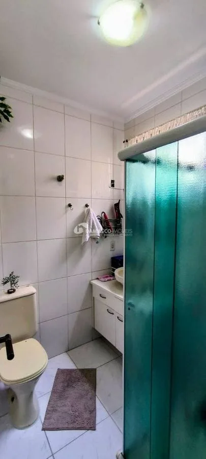 Apartamento com 2 quartos