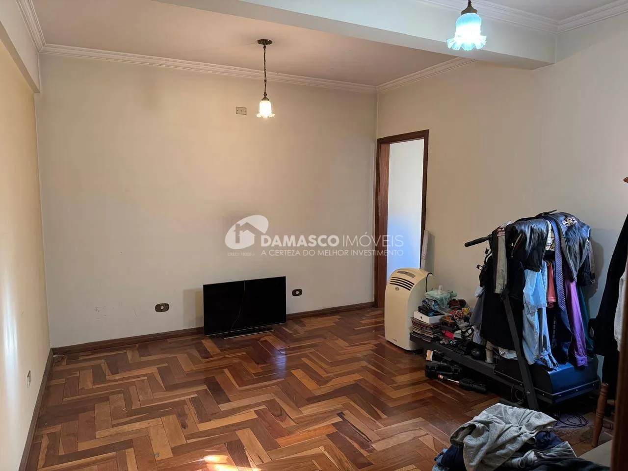 Sobrado com 5 andares à venda com 510m² de área construída - Bairro Olímpico, São Caetano do Sul, SP