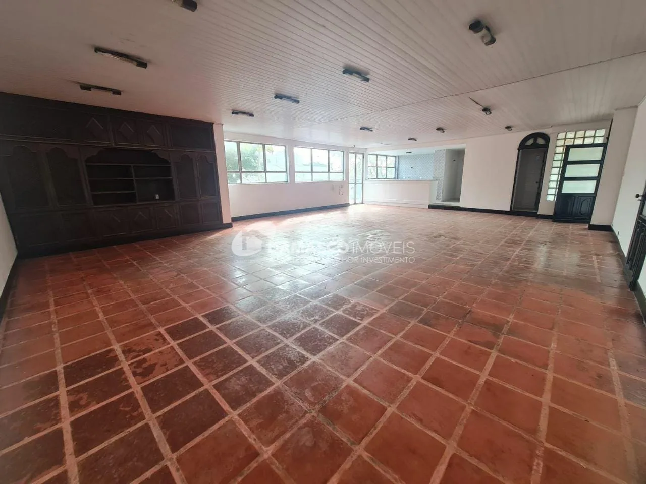 Sobrado para Locação 3 Quartos, 1 Suite, 4 Vagas, 500M², Cerâmica, São Caetano do Sul - SP