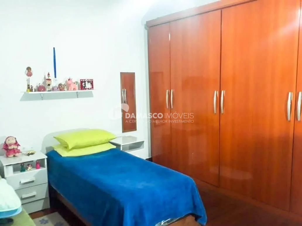 Casa à venda 2 Quartos, 2 Vagas, Santa Maria, São Caetano do Sul - SP