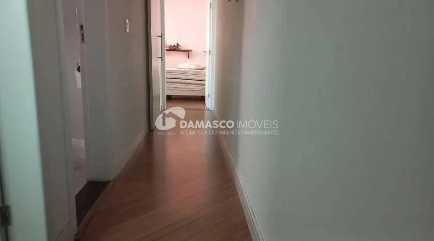 Sobrado à venda 3 Quartos, 1 Suite, 3 Vagas, 212M², Vila Valparaíso, Santo André - SP