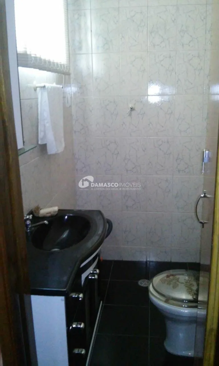 Sobrado à venda 3 Quartos, 1 Suite, 4 Vagas, 176M², Jardim Santo Alberto, Santo André - SP