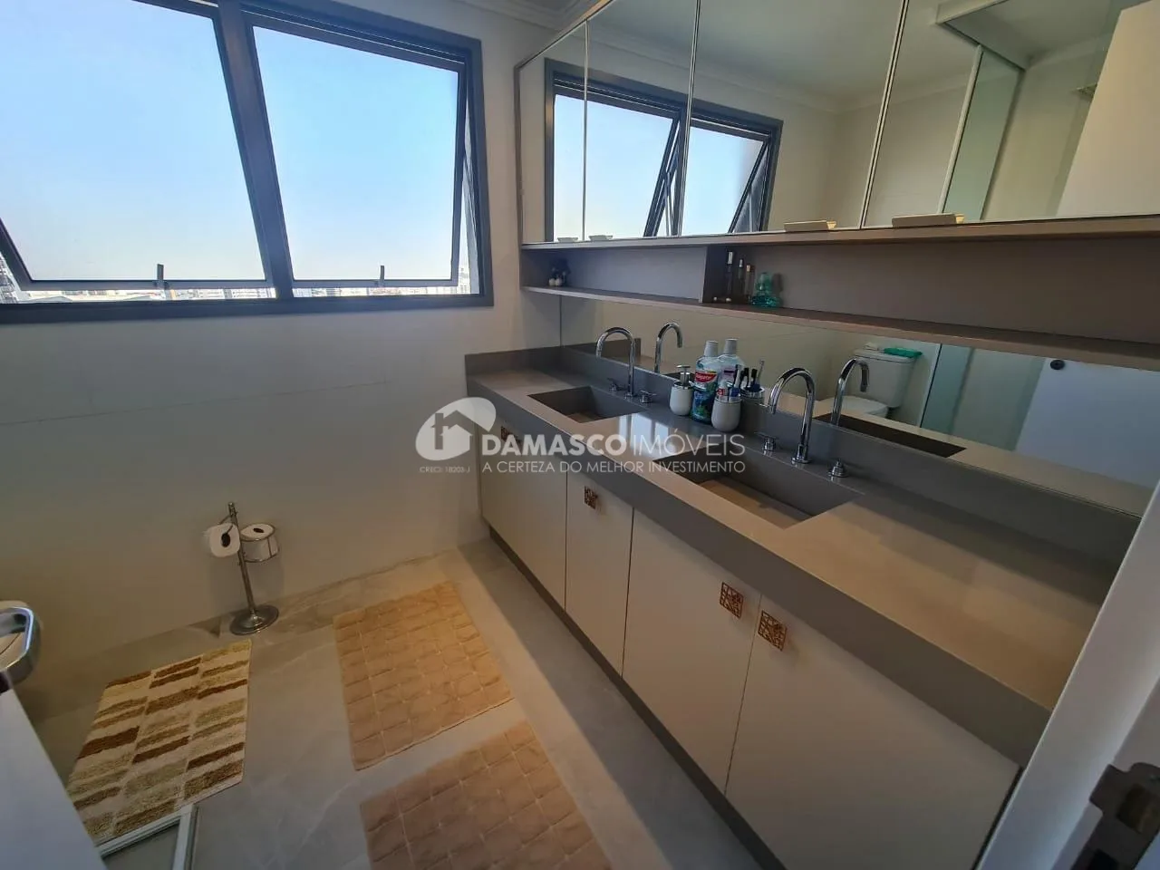 Apartamento à venda 3 Quartos, 3 Suites, 2 Vagas, 160M², Vila Mariana, São Paulo - SP 