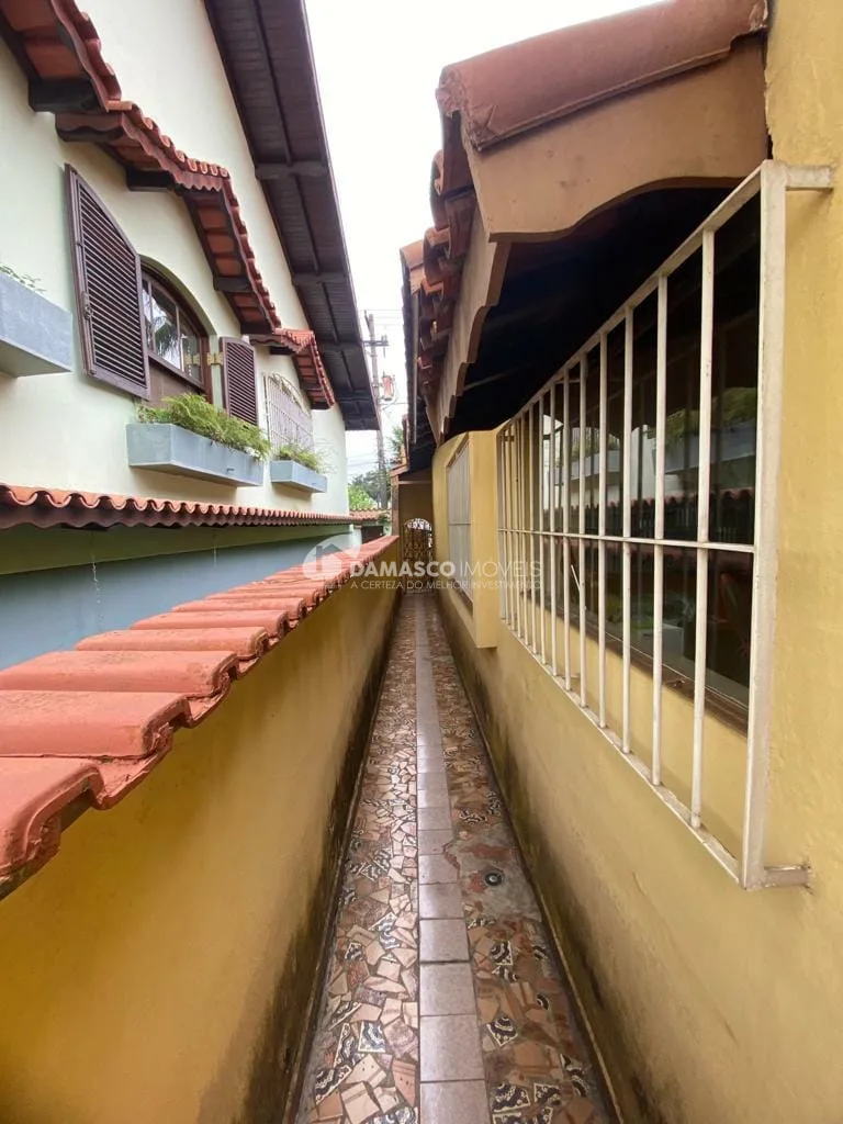 Casa à venda 2 Quartos, 3 Vagas, 258M², Campestre, Santo André - SP