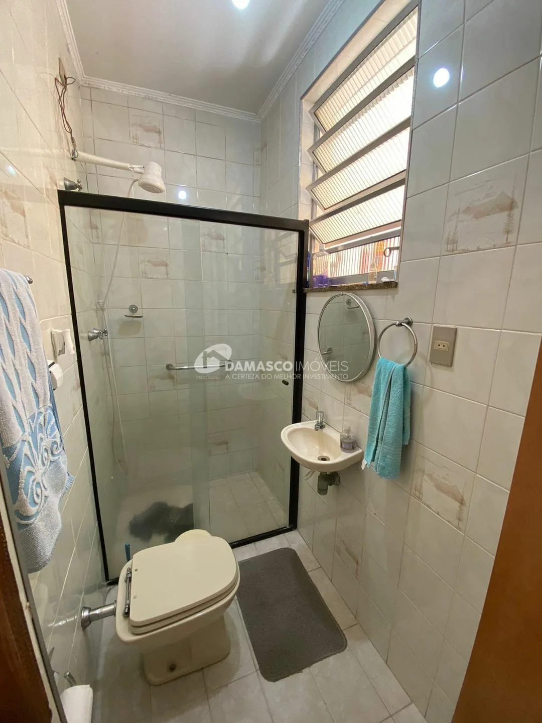 Sobrado à venda 3 Quartos, 1 Suite, 2 Vagas, 195M², Vila Alpina, São Paulo - SP