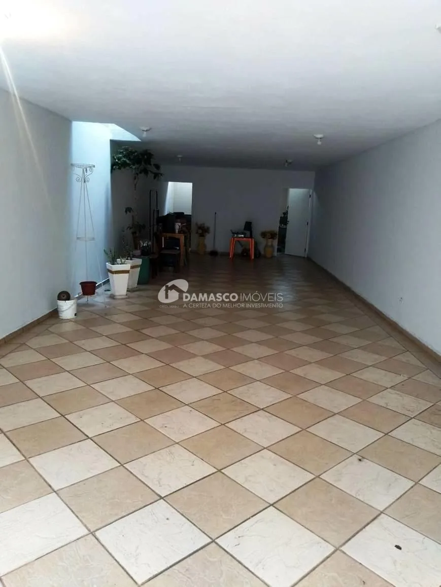 Sobrado à venda 3 Quartos, 3 Suites, 6 Vagas, 325M², Cerâmica, São Caetano do Sul - SP