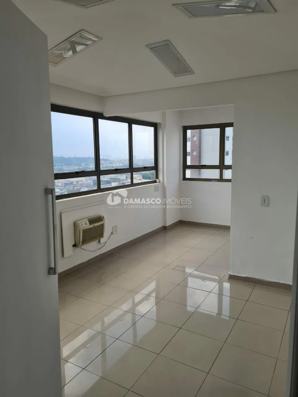Sala à venda 1 Vaga, 52M², Santo Antônio, São Caetano do Sul - SP 