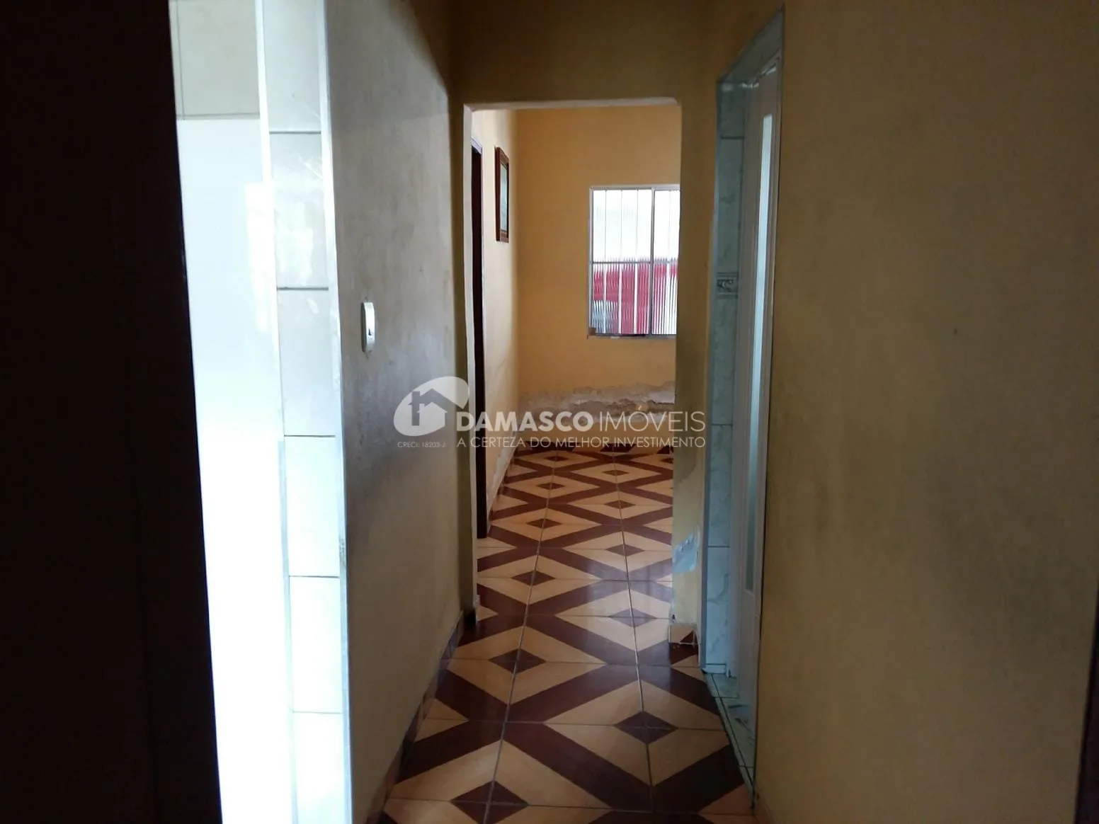 Casa à venda 2 Quartos, 3 Vagas, Vila Palmares, Santo André - SP