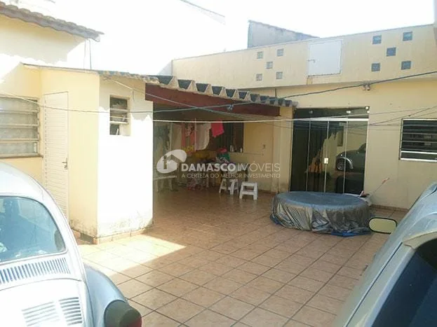 Casa à venda 2 Quartos, 5 Vagas, 150M², Osvaldo Cruz, São Caetano do Sul - SP