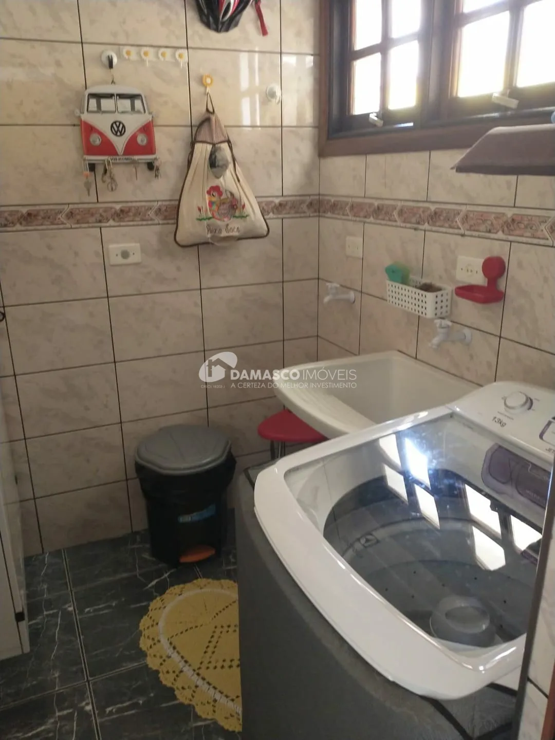 Sobrado à venda 3 Quartos, 2 Suites, 3 Vagas, 271M², Parque Erasmo Assunção, Santo André - SP