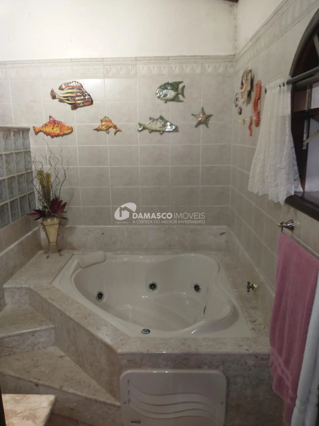 Casa à venda 3 Quartos, 1 Suite, 8 Vagas, 380M², Cerâmica, São Caetano do Sul - SP