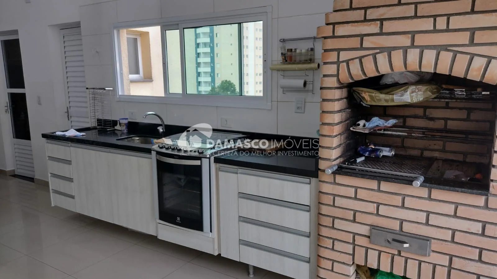 Cobertura à venda 3 Quartos, 1 Suite, 2 Vagas, Vila Pinheirinho, Santo André - SP 