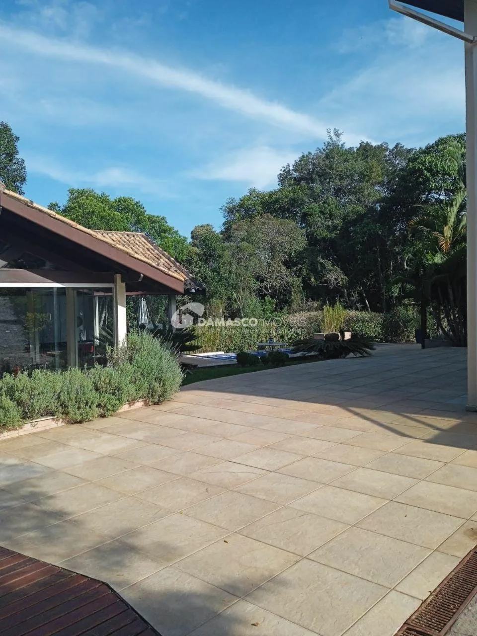 Casa à venda 3 Quartos, 3 Suites, 450M², Avenida Estrutural Leste, Ibiúna - SP