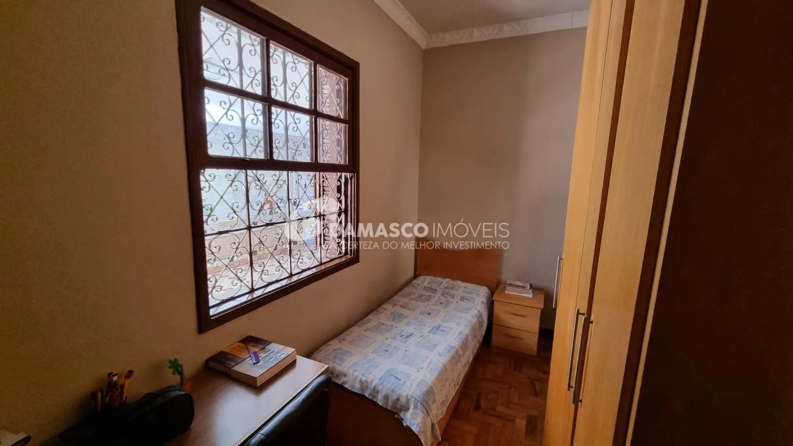 Casa à venda 4 Quartos, 1 Suite, 4 Vagas, 246M², Osvaldo Cruz, São Caetano do Sul - SP