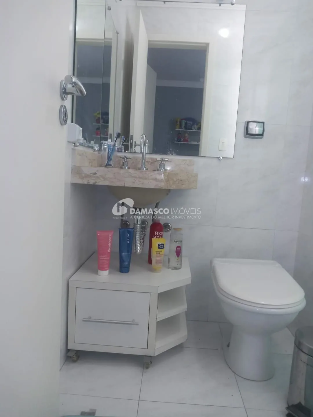 Sobrado à venda 4 Quartos, 2 Suites, 4 Vagas, 360M², Barcelona, São Caetano do Sul - SP