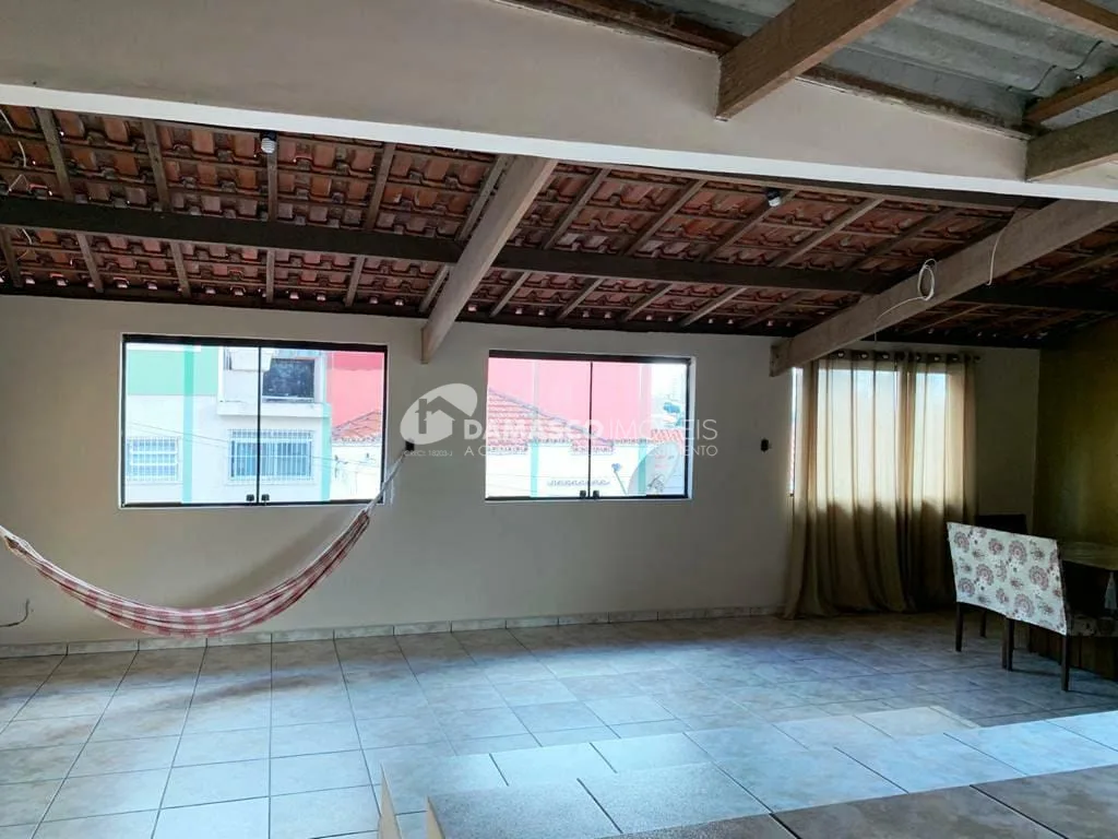Sobrado à venda 2 Quartos, 1 Suite, 1 Vaga, Santa Maria, São Caetano do Sul - SP