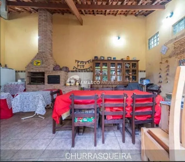 Casa à venda 3 Quartos, 1 Suite, 3 Vagas, 220M², Barcelona, São Caetano do Sul - SP
