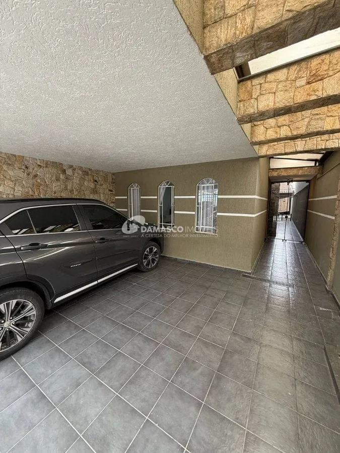 Sobrado à venda 3 Quartos, 1 Suite, 2 Vagas, 204M², Sítio da Figueira, São Paulo - SP
