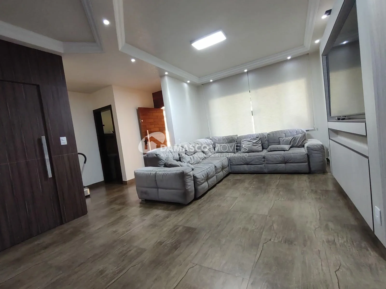 Sobrado à venda 3 Quartos, 1 Suite, 15 Vagas, 296M², Santa Maria, São Caetano do Sul - SP