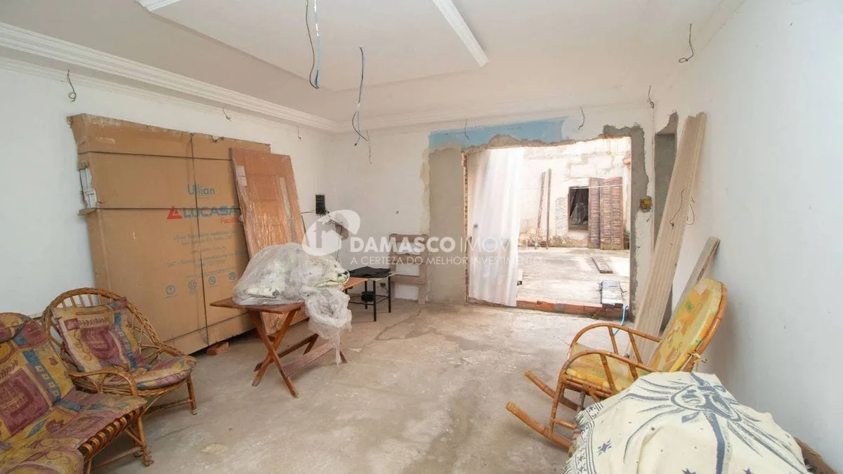 Imóvel com duas casas Bairro Osvaldo Cruz