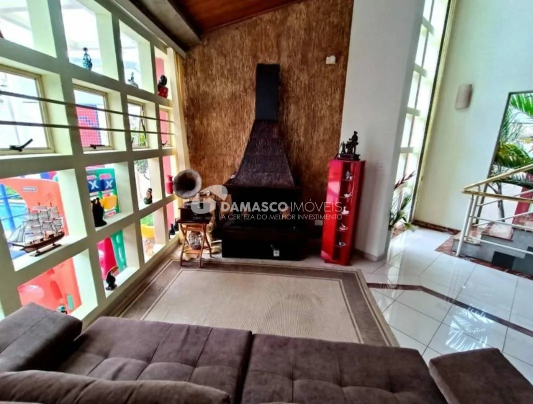 Sobrado à venda 3 Quartos, 3 Suites, 349M², Jardim São Caetano, São Caetano do Sul - SP