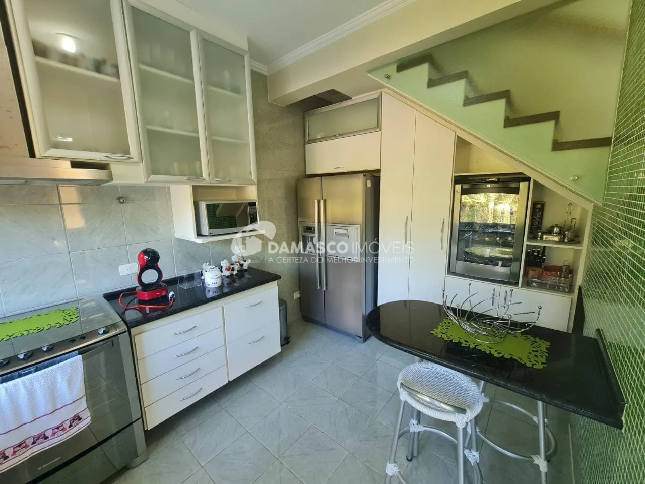 Casa à venda 3 Quartos, 3 Suites, 450M², Avenida Estrutural Leste, Ibiúna - SP