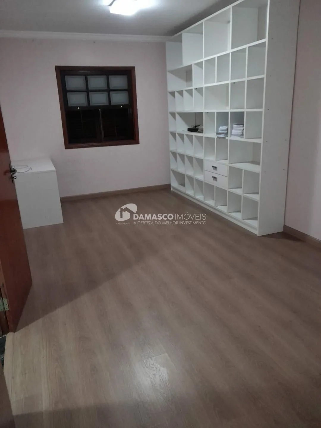 Sobrado à venda 3 Quartos, 3 Suítes, 4 Vagas, 350 m², Vila Floresta, Santo André - SP