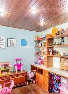 Sobrado à venda 4 Quartos, 4 Suites, 8 Vagas, Jardim, Santo André - SP