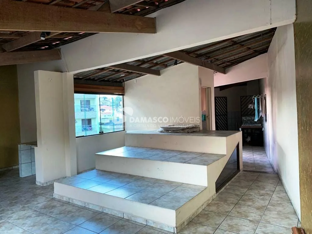 Sobrado à venda 2 Quartos, 1 Suite, 1 Vaga, Santa Maria, São Caetano do Sul - SP