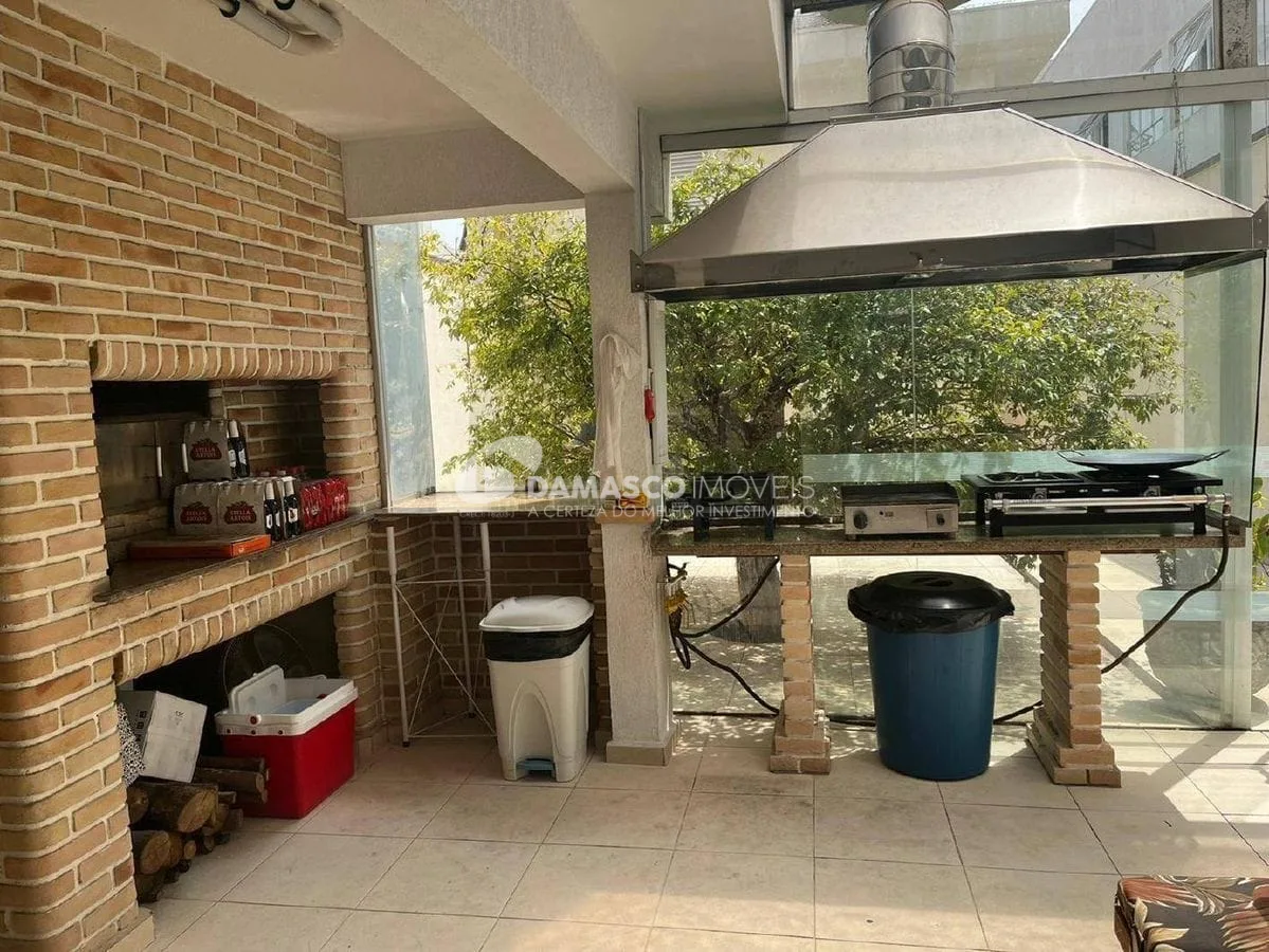 Sobrado à venda 3 Quartos, 3 Suites, 4 Vagas, 355M², Osvaldo Cruz, São Caetano do Sul - SP